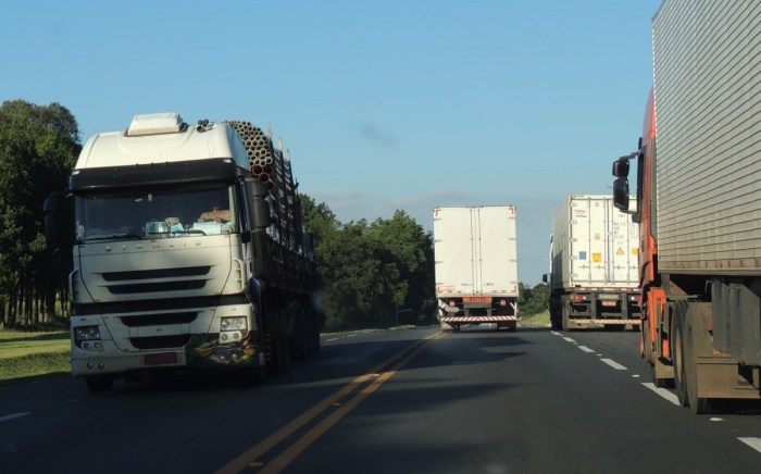 Número de multas de transporte de carga sobe 29% em 2018, mas arrecadação cai